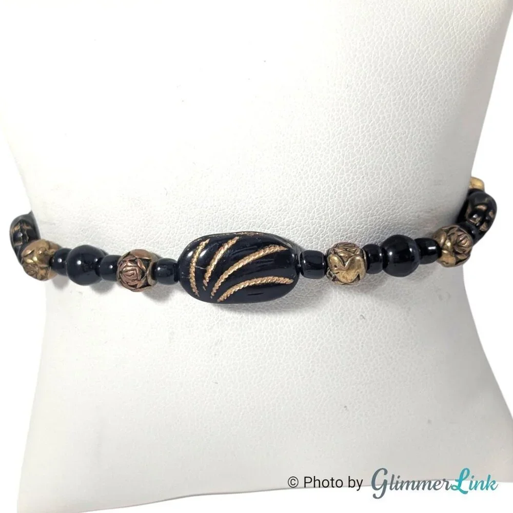 Vintage Black Gold Tone Beaded Bracelet Tulip and Rose Beads
